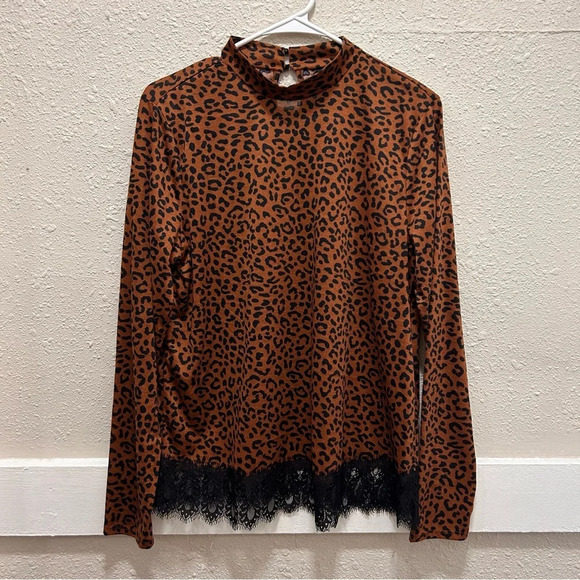 bobeau Tops - Bobeau Leopard and Lace Long Sleeve Blouse